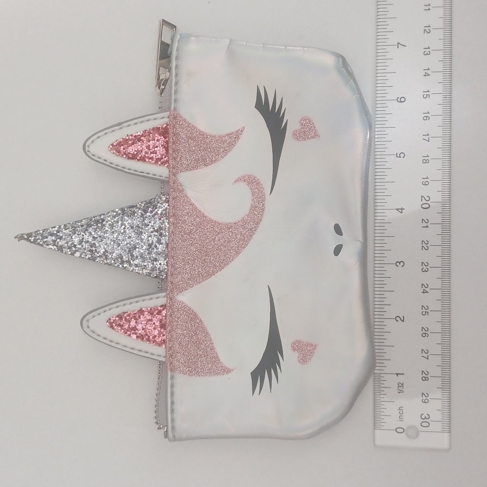 Unicorn cosmetic bag Iridescent sparkly unicorn cosmetic bag pencil bag Girlie - Picture 4 of 16